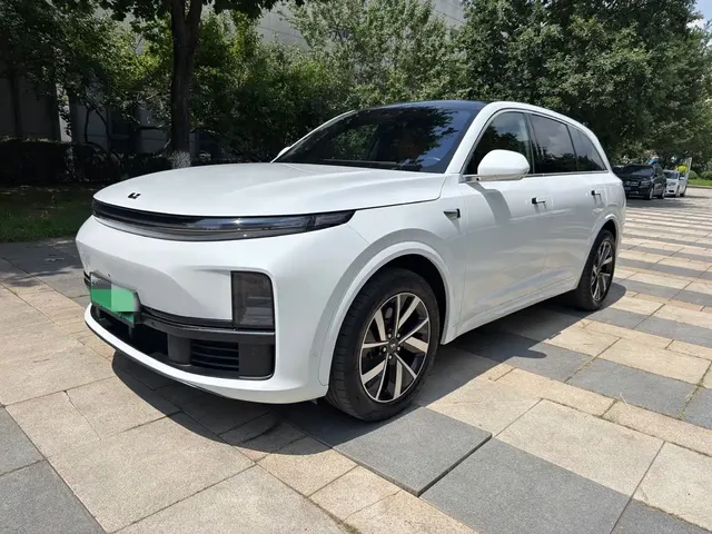 Li Auto L7 2023 Pro