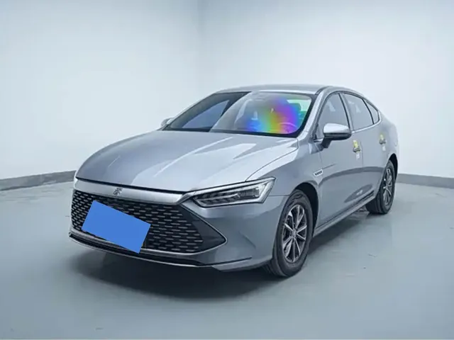BYD Qin PLUS 2024 Glory Edition DM-i 55KM Leading