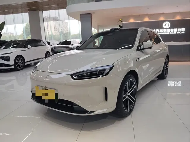 AITO Wenjie AITO M5 2025 Extended Range Ultra AWD