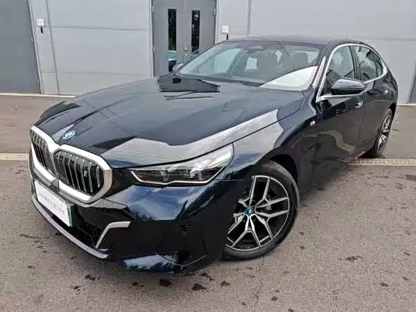 BMW i5 2025 eDrive 35L M Sport Package
