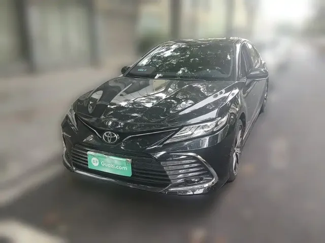Toyota Camry 2021 2.5G Luxury Edition