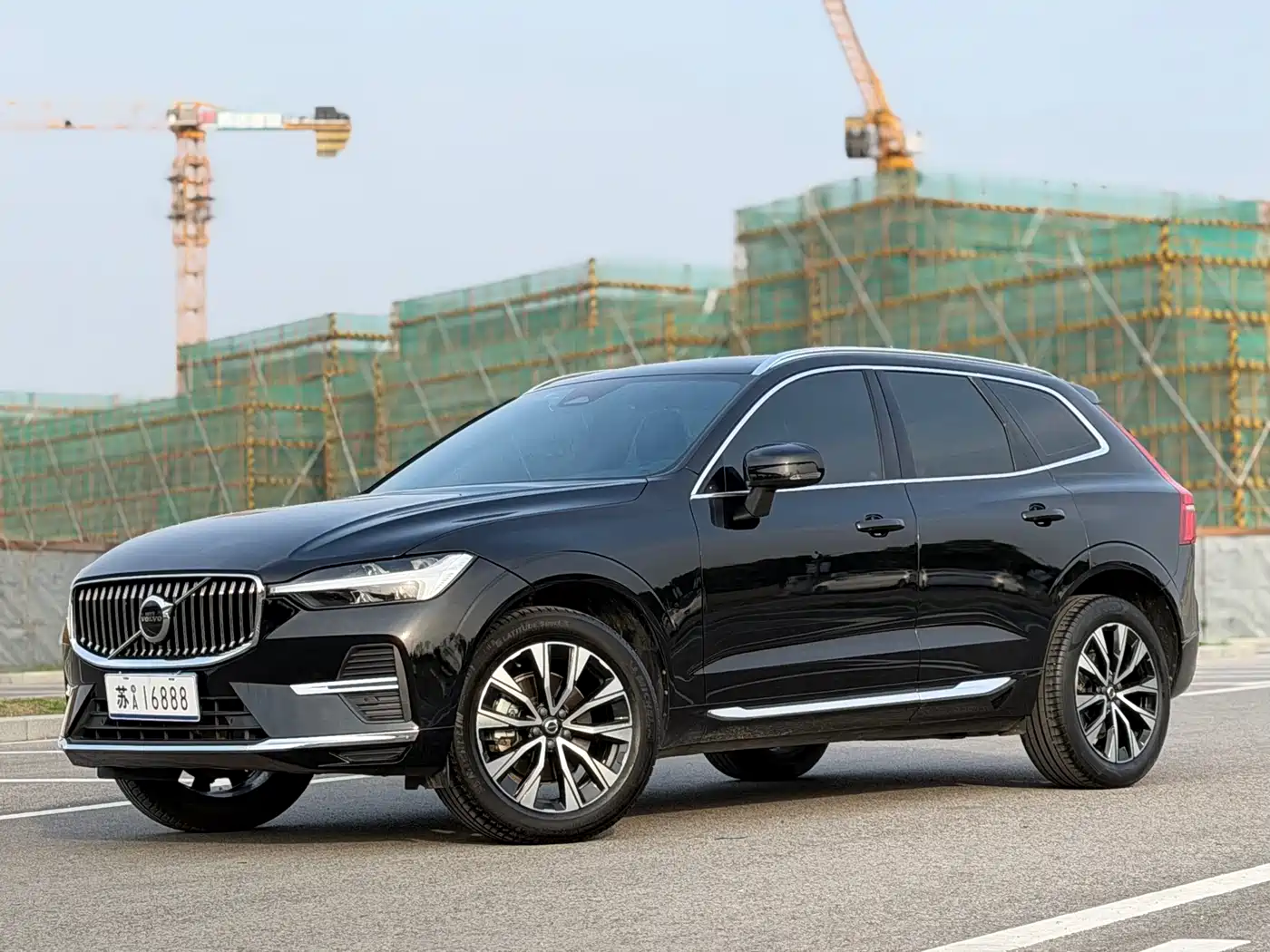 Volvo XC60 2024 B5 AWD Zhiyuan Luxury Edition