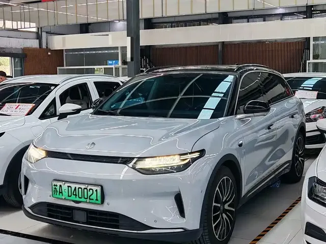 Leapmotor C11 2021 Facelift Luxury Edition