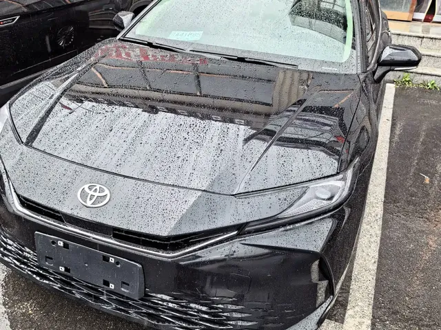 Toyota Camry 2024 Hybrid 2.0HGVP Luxury Edition