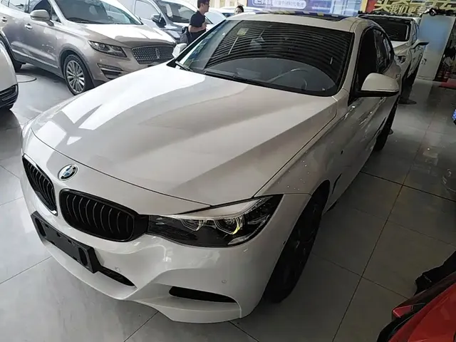 BMW 3 Series GT 2020 320i M Sport Black Night Edition