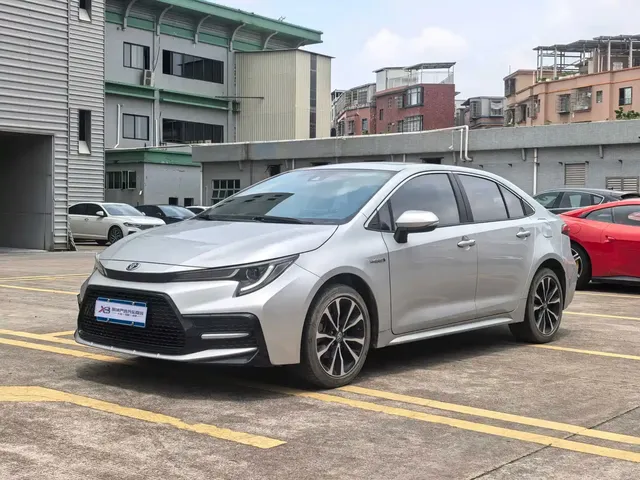 Toyota Levin 2022 Dual Engine 1.8H E-CVT Sport Edition