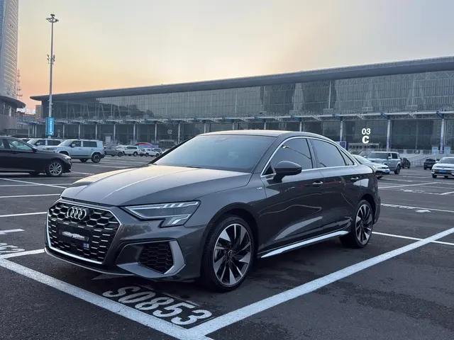 Audi A3 2023 A3L Limousine 35 TFSI Fashion Sport
