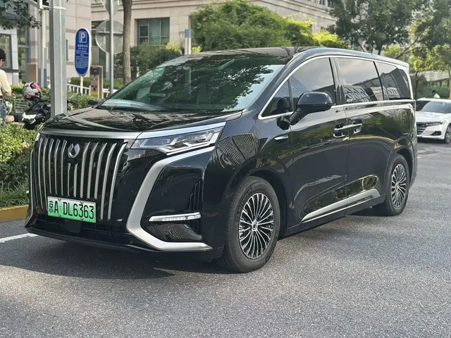 Denza D9 2025 EV Smart Drive Edition 620 Luxury