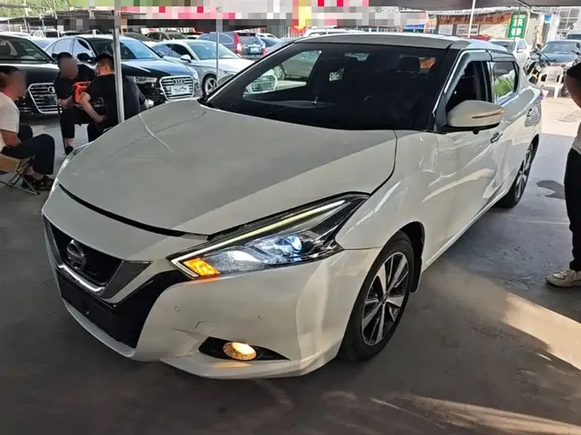Nissan Bluebird 2016 1.6L CVT Cool Edition