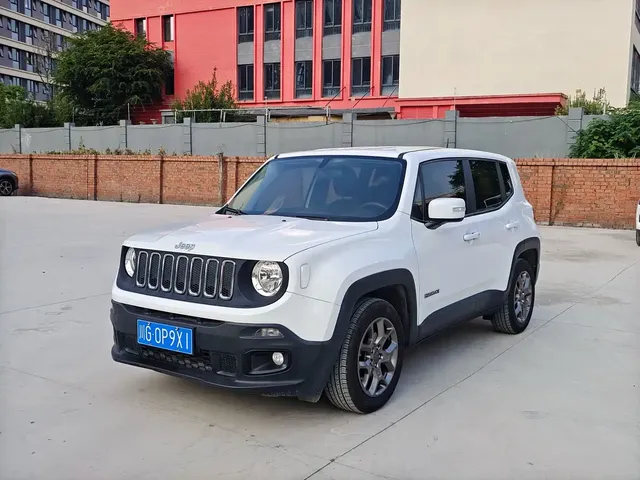 Jeep Renegade 2018 Connected Large Screen Edition 180T Automatic Kinetic+