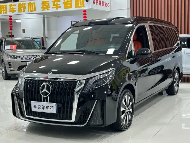 Mercedes-Benz Vito 2023 2.0T Elite 7-Seater