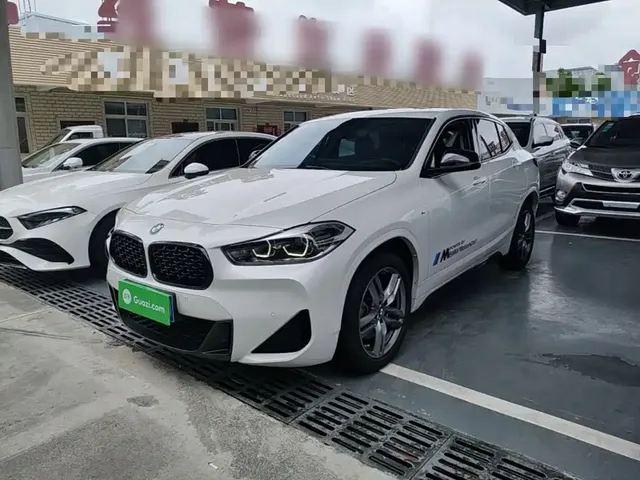 BMW X2 2023 sDrive25i M Sport Shadow Edition