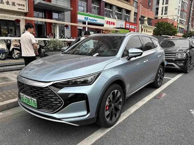 BYD Tang New Energy 2024 DM-p Champion Edition 215KM 4WD Premium