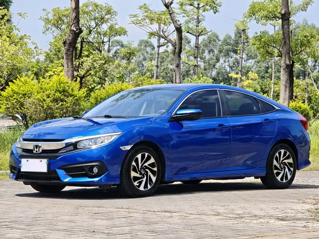 Honda Civic 2016 220TURBO CVT Luxury Edition
