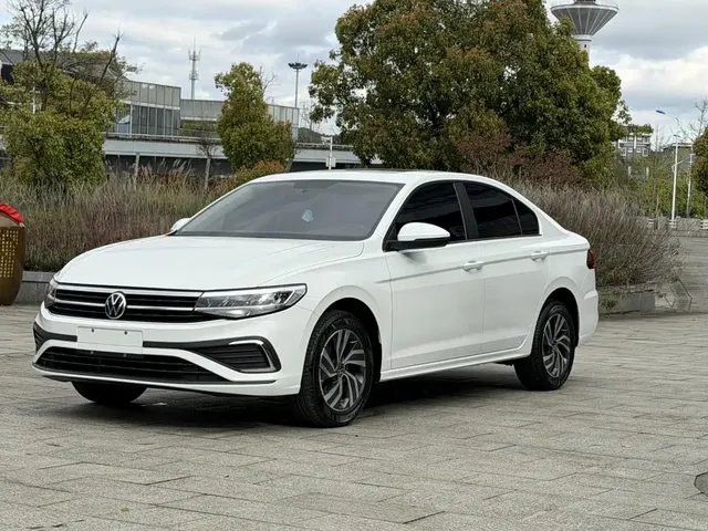 Volkswagen Bora 2026 200TSI DSG PRO Edition
