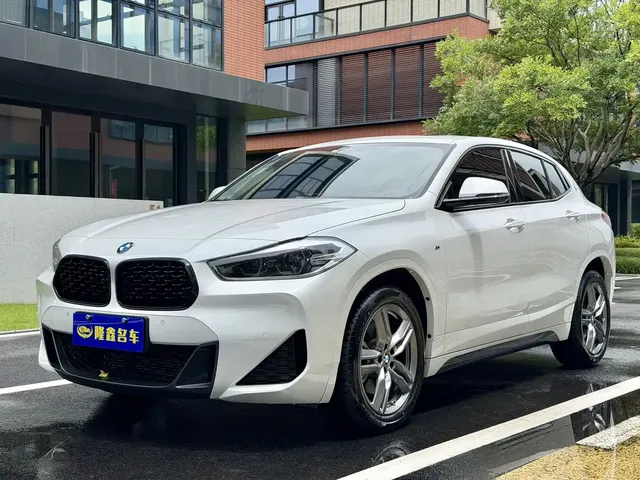 BMW X2 2023 sDrive25i M Sport Shadow Edition