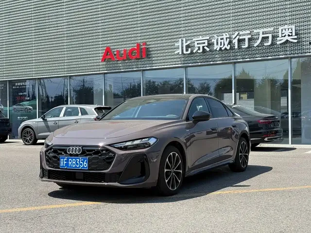 Audi A5L 2025 2.0T Sport Edition Plus