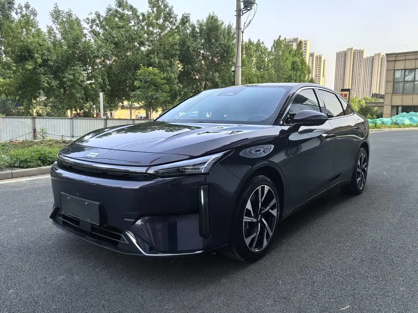 Geely Galaxy L6 2023 125km Starship