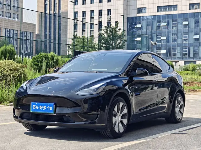 Tesla Model Y 2022 Facelift Rear-Wheel Drive Version