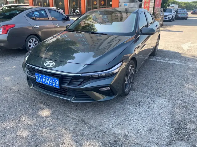 Hyundai Elantra 2023 1.5L CVT GLX Elite Edition