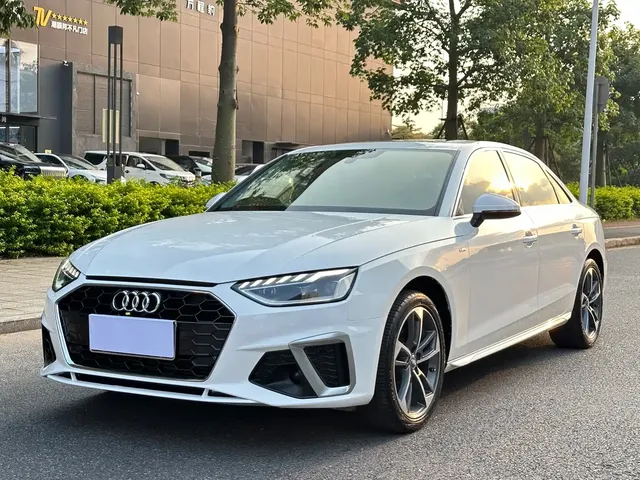 Audi A4L 2020 40 TFSI Fashion Dynamic Edition