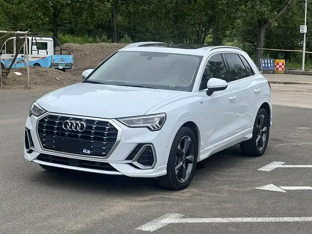 Audi Q3 2022 35 TFSI Fashion Dynamic