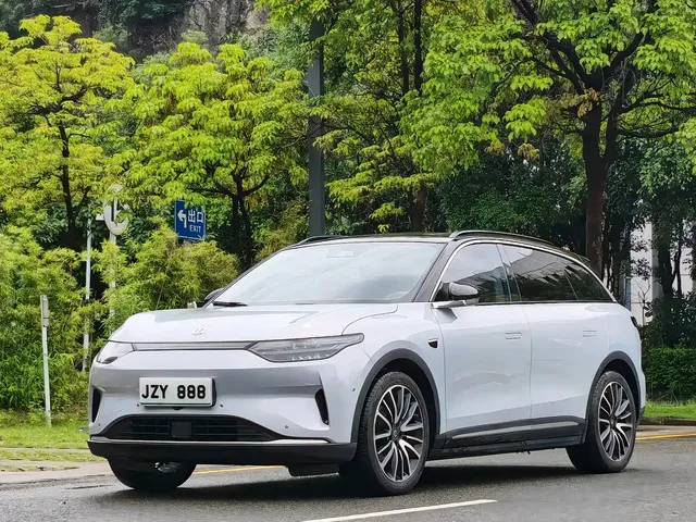 Leapmotor C11 2021 Facelift Luxury Edition