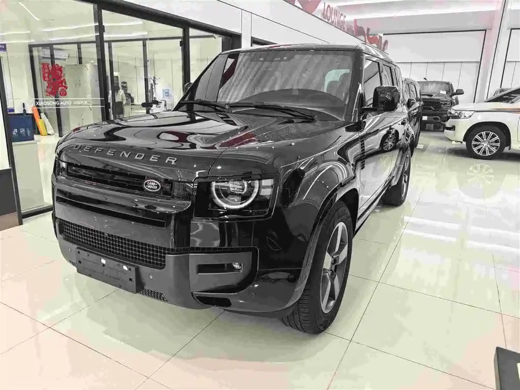 Land Rover Defender 2026 Model 110 3.0T P400 Dark Special Edition