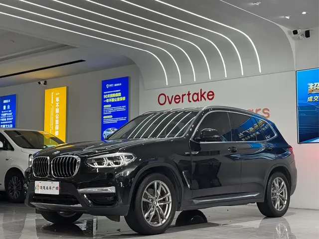 BMW X3 2021 xDrive28i Luxury Package