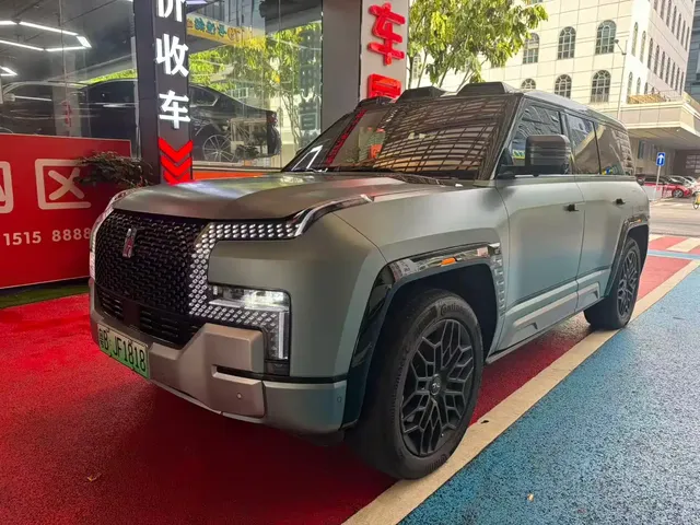 Yangwang U8 2023 Luxury Edition