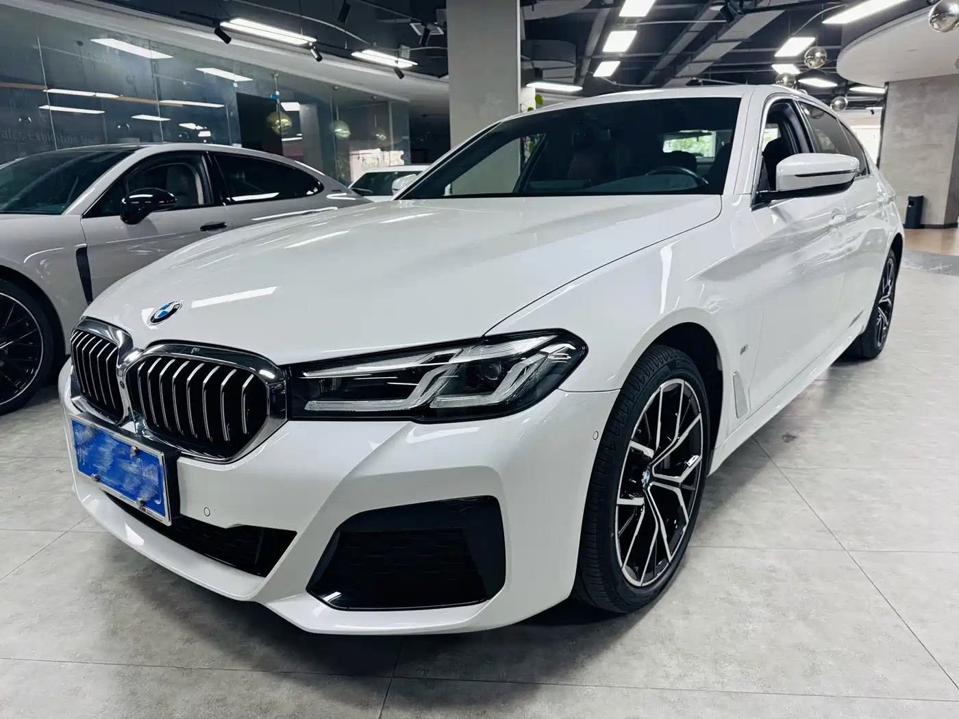 BMW 5 Series 2022 Facelift 530Li Leading Luxury Package
