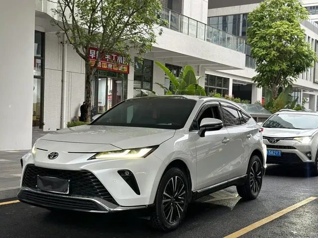 Toyota Venza 2022 2.0L CVT 2WD Premium