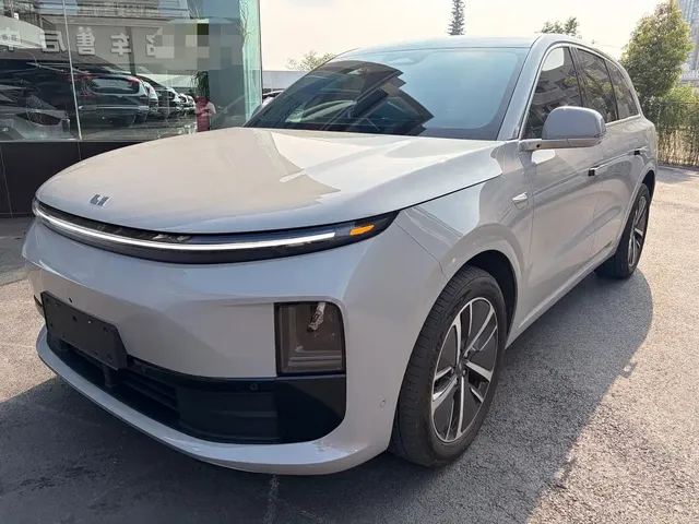 Li Auto L6 2024 Pro