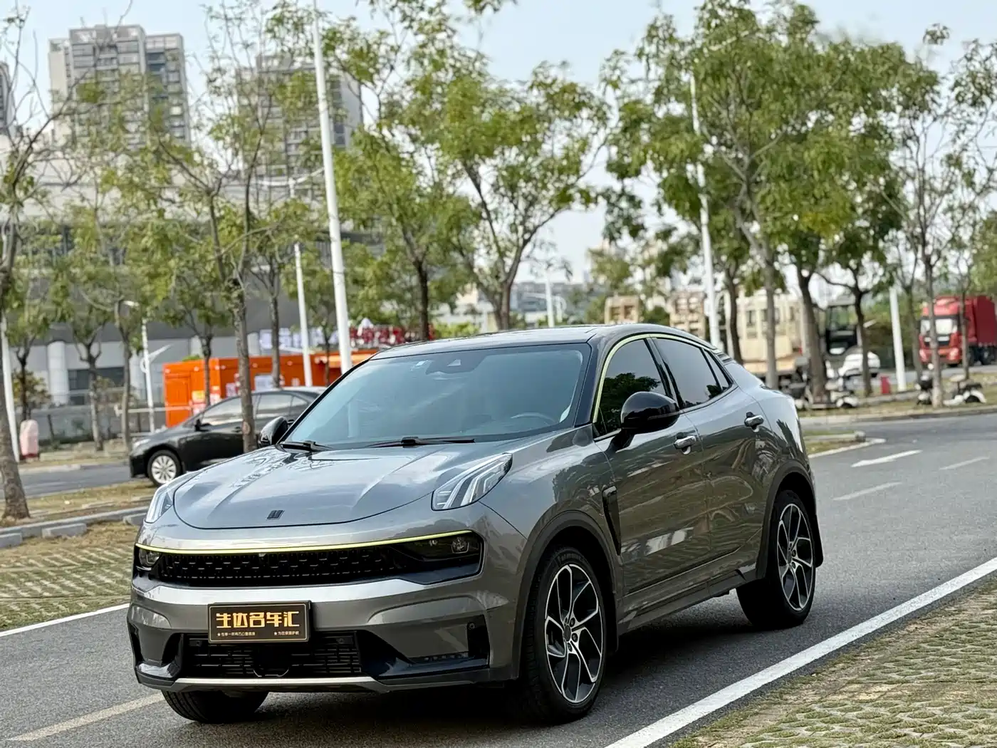Lynk & Co 05 2022 2.0TD 2WD Shine Halo
