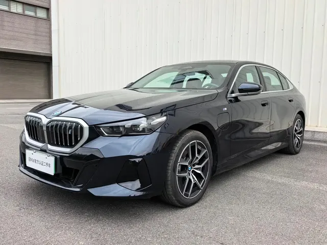 BMW i5 2025 eDrive 35L M Sport Package