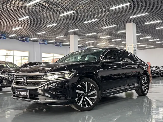 Volkswagen Passat 2022 380TSI Flagship Edition