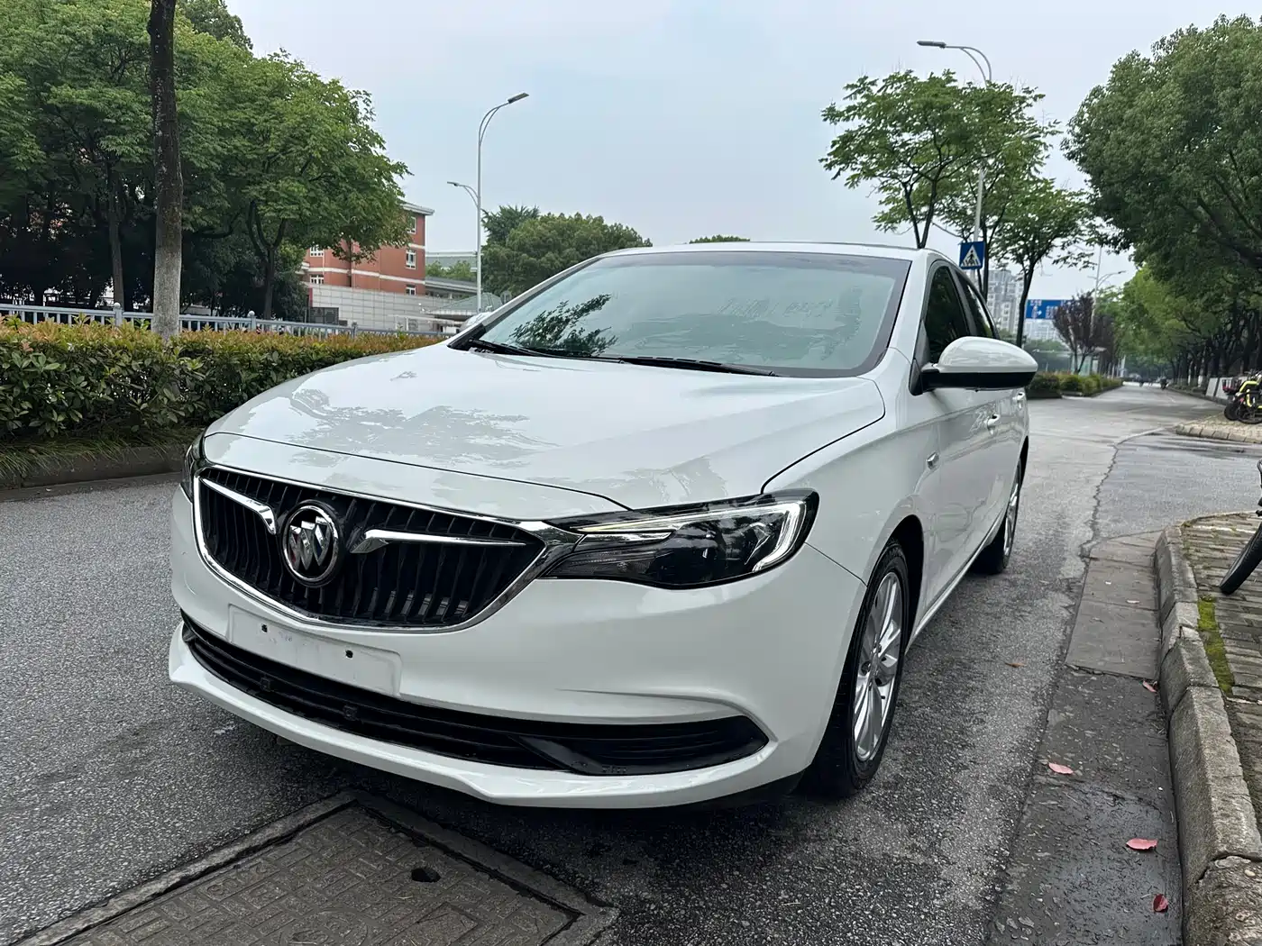 Buick Excelle 2019 15T DCT Connected Elite Type China VI