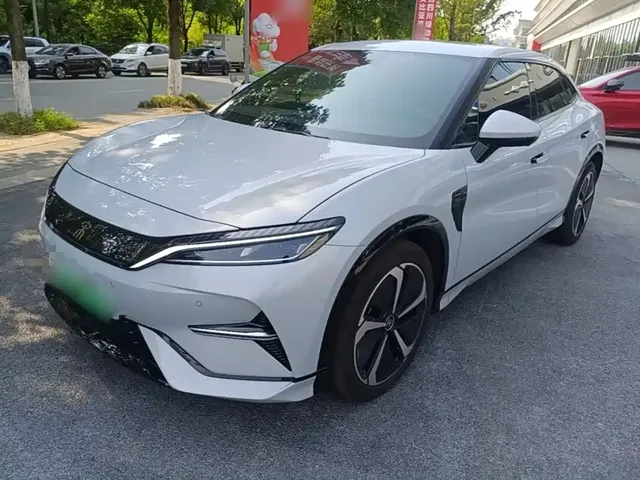 BYD Song L EV 2024 662km Surpassing Type