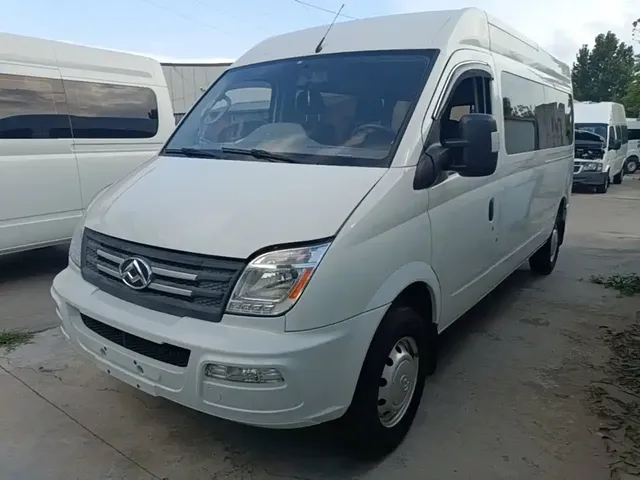 SAIC Maxus Xintu V80 2021 2.0T Manual Classic Aoyuntong Long Wheelbase Medium Roof 6/7/8/9-Seater