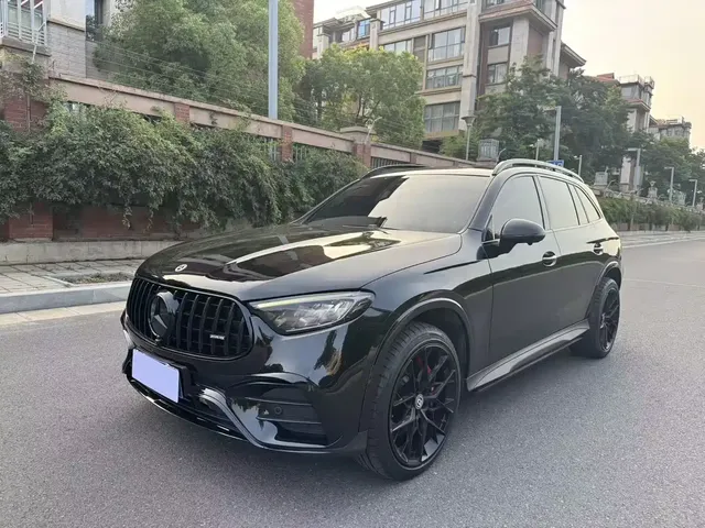 Mercedes-Benz GLC 2023 Facelift GLC 260 L 4MATIC Sport 7-Seater