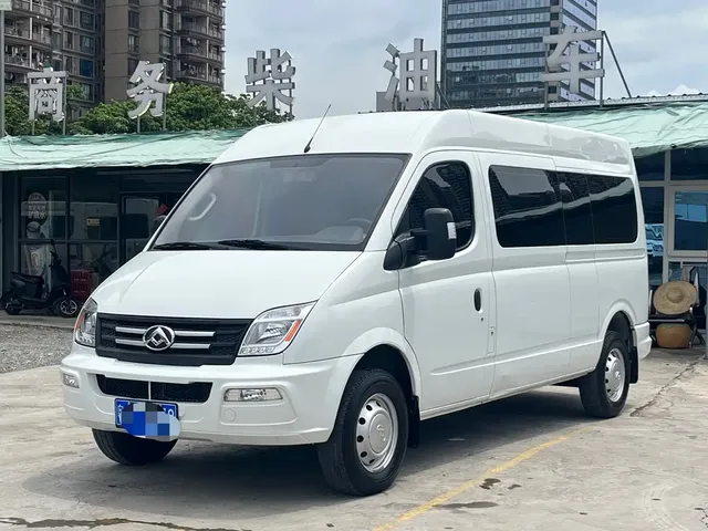 SAIC Maxus Xintu V80 2023 2.0T PLUS AMT All-round King Long Wheelbase Medium Roof 6/7/8/9-seater