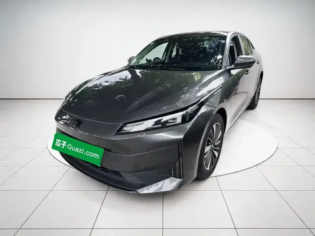 Changan Qiyuan A05 2024 Deluxe Edition 70 Surpass