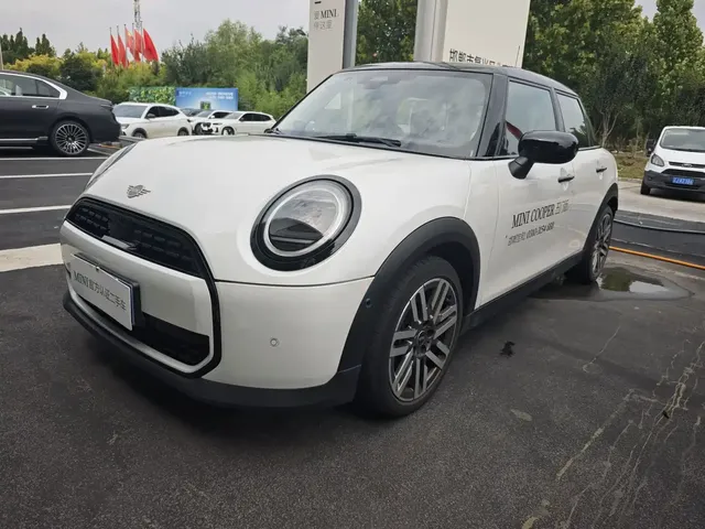 MINI MINI 2025 1.5T COOPER Classic 5-Door
