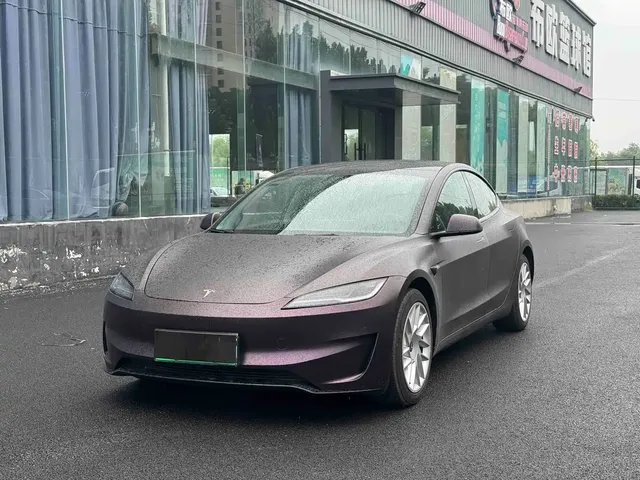 Tesla Model 3 2025 Long Range All-Wheel Drive