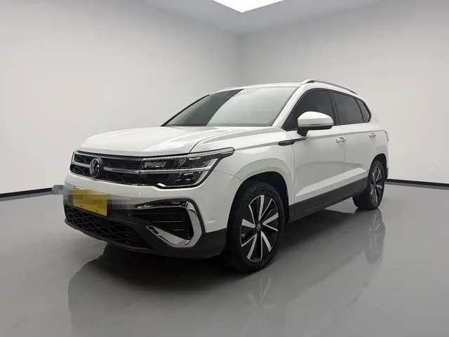 Volkswagen Tharu 2023 300TSI 2WD Bright Moon Edition