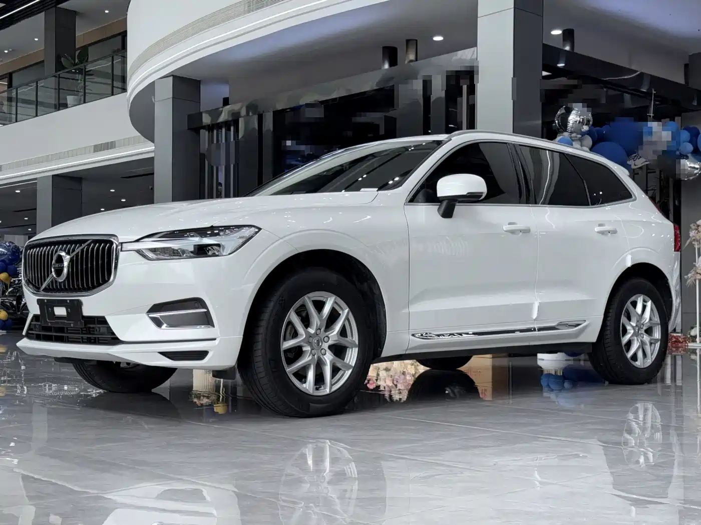 Volvo XC60 2021 T5 AWD Momentum