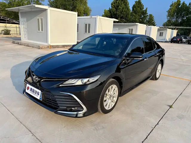 Toyota Camry 2021 2.0G Luxury Edition