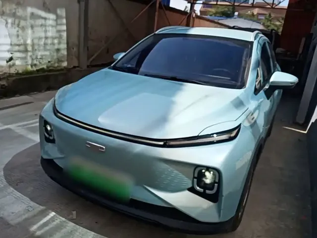 Geely Geometry E Firefly 2024 Model 301km Light Flow