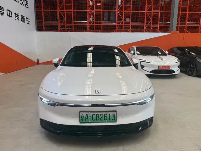 ZEEKR 007 2024 RWD Version 100kWh