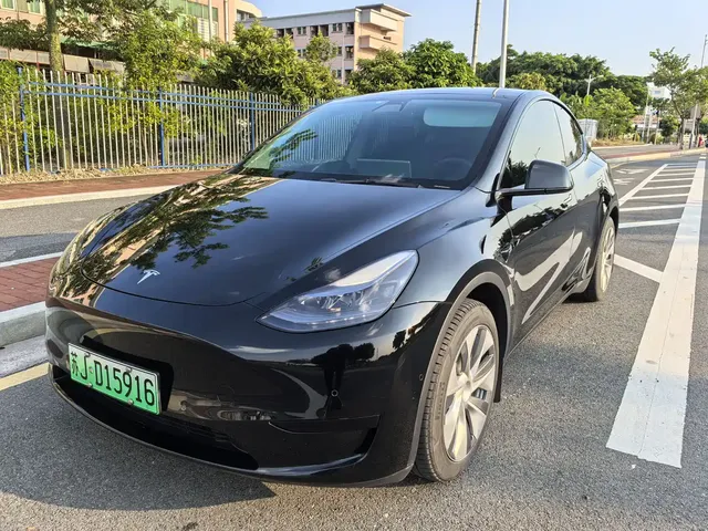 Tesla Model Y 2022 Facelift Rear-Wheel Drive Version